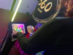 360-Video-Booth-11