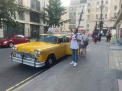 New-York-Taxi-Photo-Booth-3