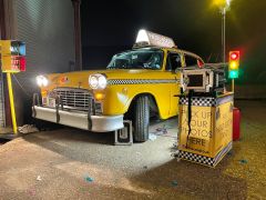 New-York-Taxi-Photobooth-Hire-4