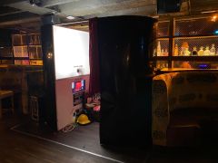 Oval-Photo-Booth-Hire-3